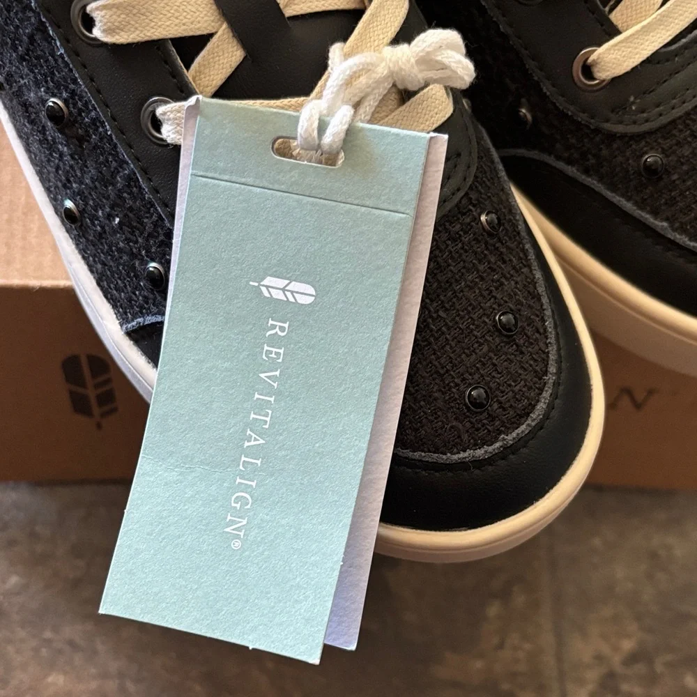 REVITALIGN Black and Cream Sneakers